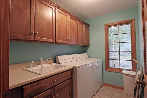 425 E Lakeside Dr, Seneca, SC 29672 photo 15