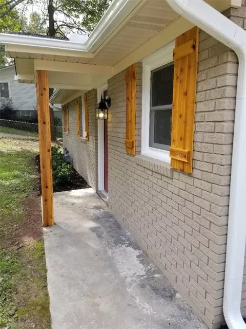 90 Preston St, Easley, SC 29640 photo 4