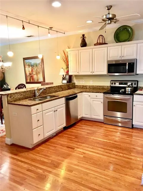115 Hammock Ct #6, Central, SC 29630 photo 5