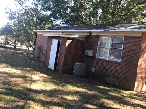 126 G St, Williamston, SC 29697 photo 3