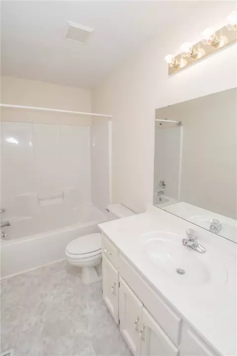 102 Logan Ln, Easley, SC 29640 photo 28