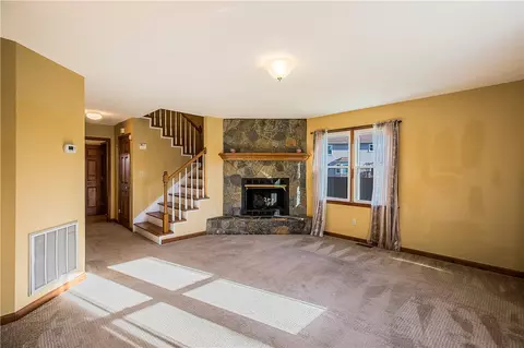 512 Meadow Ridge Rd, Easley, SC 29642 photo 4