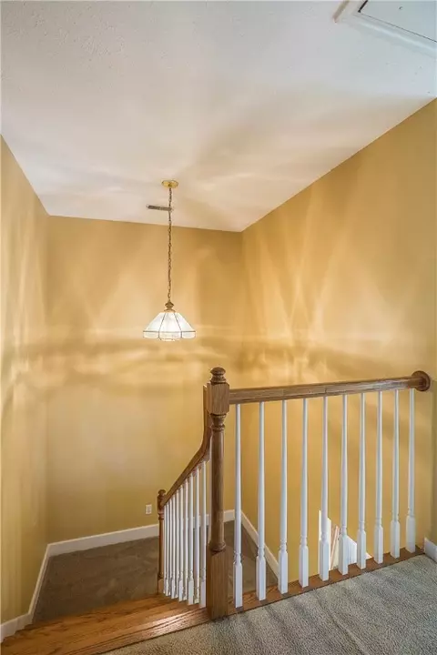 512 Meadow Ridge Rd, Easley, SC 29642 photo 3