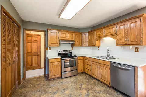 512 Meadow Ridge Rd, Easley, SC 29642 photo 11