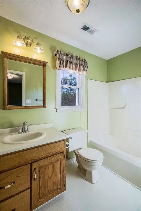 512 Meadow Ridge Rd, Easley, SC 29642 photo 14