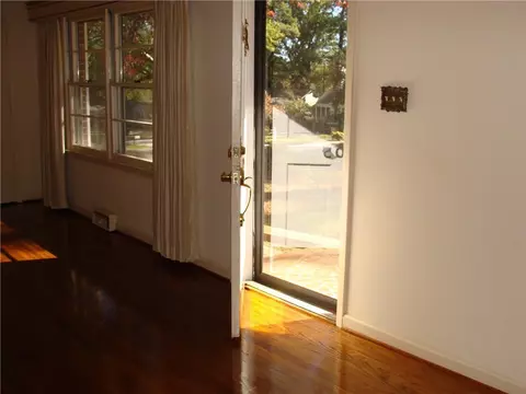 805 Wilson St, Anderson, SC 29621 photo 4