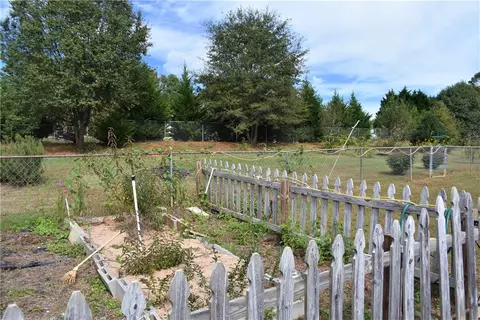 105 Randall Rd, Easley, SC 29642 photo 26