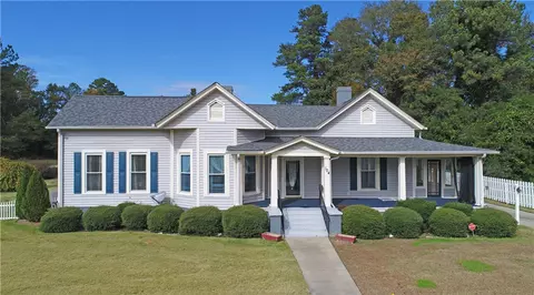 104 W Greer St, Honea Path, SC 29654 photo 1