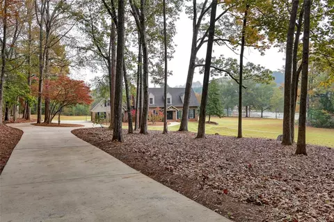 340 Arrowhead Trl, Easley, SC 29642 photo 3
