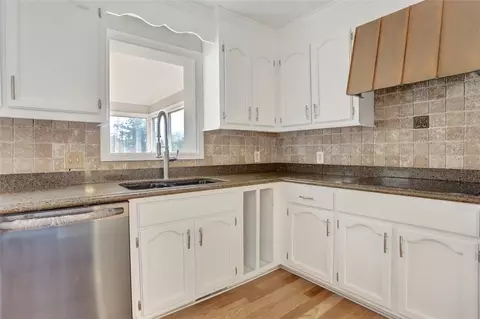 340 Arrowhead Trl, Easley, SC 29642 photo 9