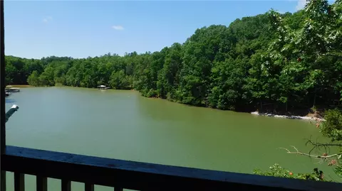 604 Loran Pointe Cir, Seneca, SC 29672 photo 32