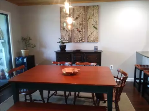 604 Loran Pointe Cir, Seneca, SC 29672 photo 11