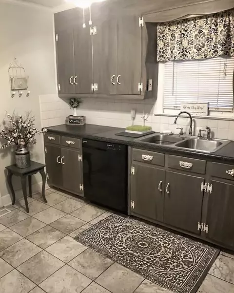 211 Oak Dr #EXTENSION, Honea Path, SC 29654 photo 5
