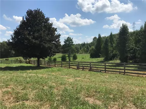 28 Frontier Dr #EASLEY, Easley, SC 29640 photo 4