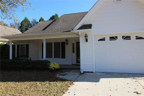167 Grand Oak Cir, Pendleton, SC 29670 photo 2