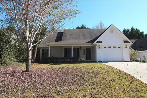 167 Grand Oak Cir, Pendleton, SC 29670 photo 1