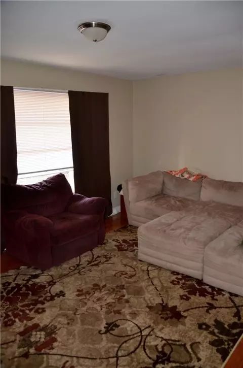 113 Walnut St, Central, SC 29630 photo 5