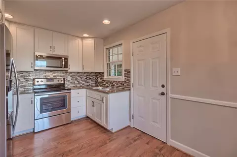 104 Nancy Dr, Easley, SC 29641 photo 18