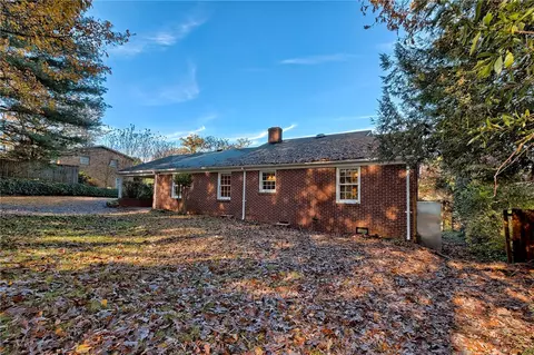 104 Nancy Dr, Easley, SC 29641 photo 6