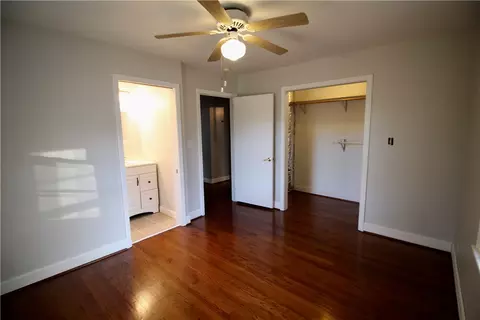 521 E Main St, Pendleton, SC 29670 photo 18