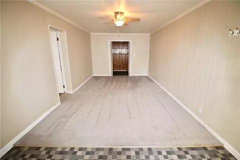 521 E Main St, Pendleton, SC 29670 photo 13