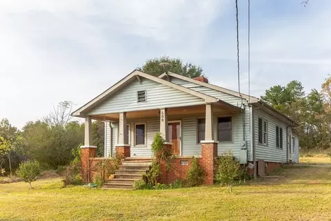 600 E Preston Mcdaniel Rd, Pickens, SC 29671 photo 1