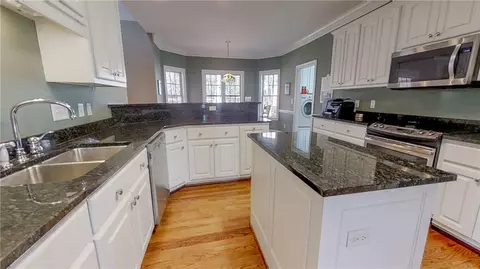 133 Red Maple Cir, Easley, SC 29642 photo 7