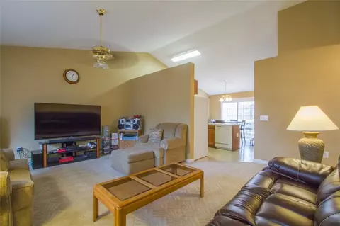 229 Maple Dr, Anderson, SC 29621 photo 6