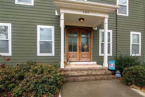 107 Othol Ct, Easley, SC 29642 photo 2