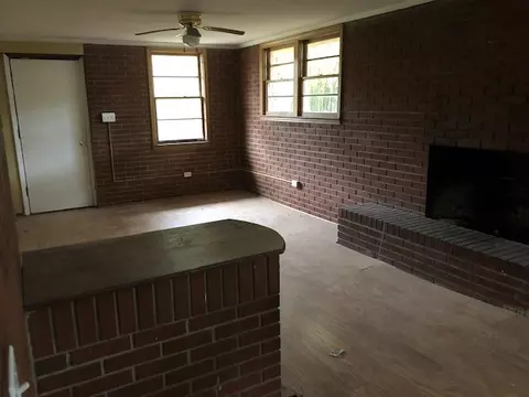 2 Mahaffey Rd, Williamston, SC 29697 photo 3