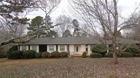 101 Fox Ln, Pickens, SC 29671 photo 2