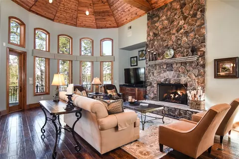 415 E Waterside Dr, Seneca, SC 29672 photo 9