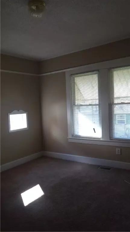 512 W 4th Ave, Easley, SC 29640 photo 12