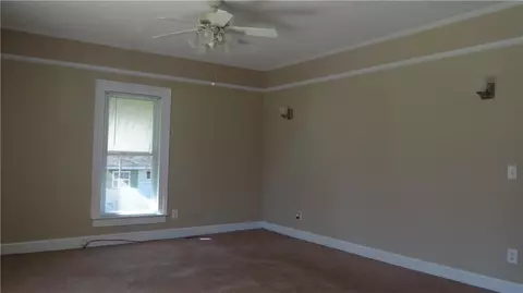512 W 4th Ave, Easley, SC 29640 photo 2