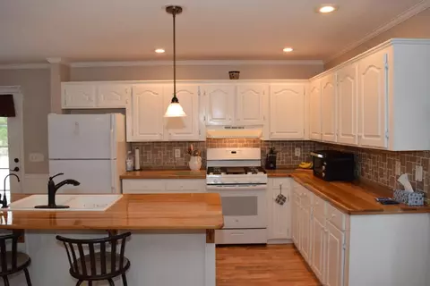 1011 Welcome Rd, Williamston, SC 29697 photo 9