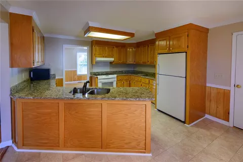 103 Highbourne Ct, Easley, SC 29642 photo 9