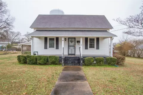 33 Smythe St, Pelzer, SC 29669 photo 1