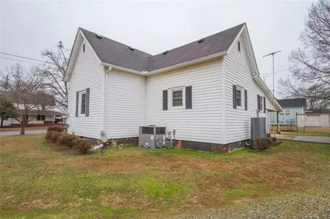 33 Smythe St, Pelzer, SC 29669 photo 20