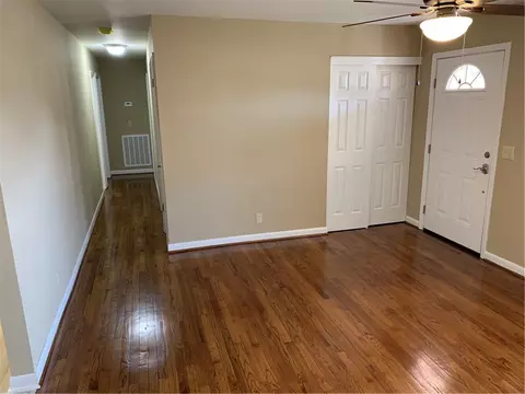 1301 Oak Dr, Pendleton, SC 29670 photo 4