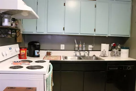 427 Elm St, Pendleton, SC 29670 photo 5