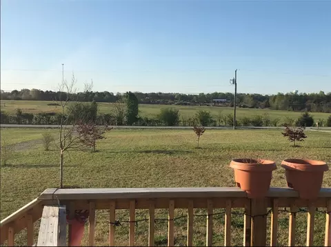362 Ballard Rd, Pelzer, SC 29669 photo 6