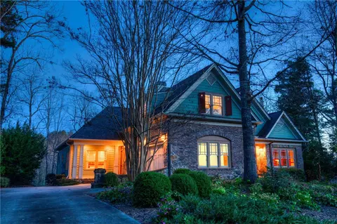 317 Wake Robin Dr, Sunset, SC 29685 photo 3