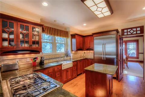 317 Wake Robin Dr, Sunset, SC 29685 photo 11