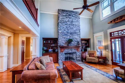 317 Wake Robin Dr, Sunset, SC 29685 photo 9