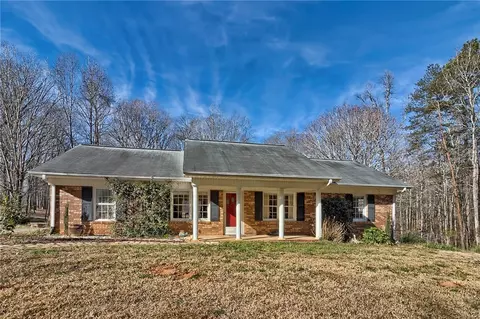 301 Henderson Rd, Easley, SC 29642 photo 1