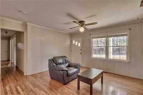 301 Henderson Rd, Easley, SC 29642 photo 9