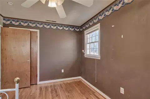 301 Henderson Rd, Easley, SC 29642 photo 17