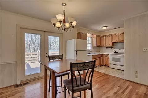 301 Henderson Rd, Easley, SC 29642 photo 6