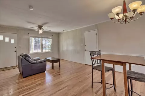 301 Henderson Rd, Easley, SC 29642 photo 8