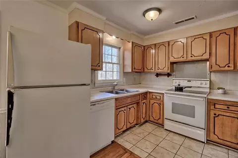 301 Henderson Rd, Easley, SC 29642 photo 10